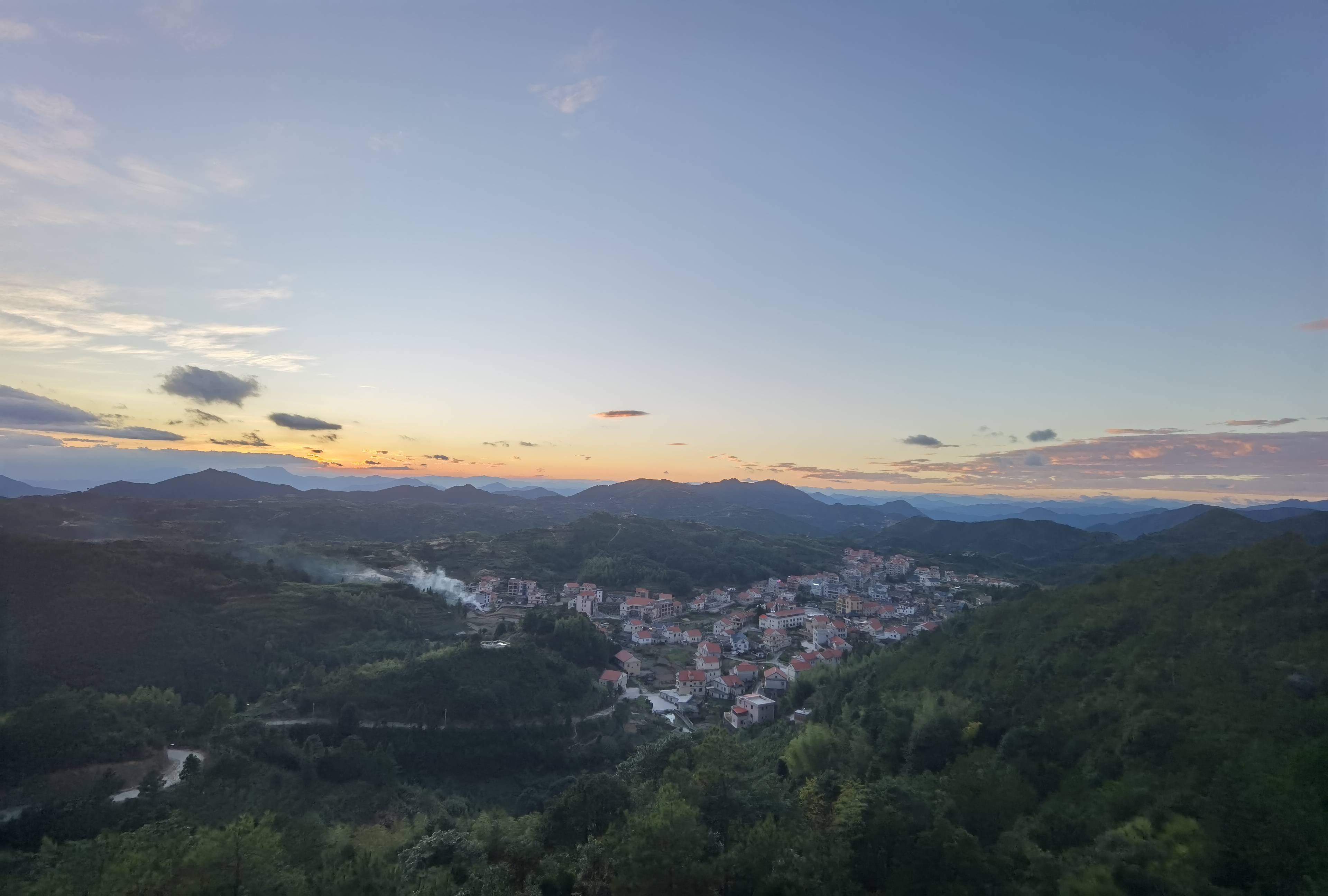 厦门同安军营村旅游服务中心，军营村团建党建服务中心，军营村高山迎旅游服务平台